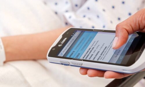 SOLUTIONS TECHNOLOGIQUES POUR LE SECTEUR DE LA SANTÉ￼￼￼